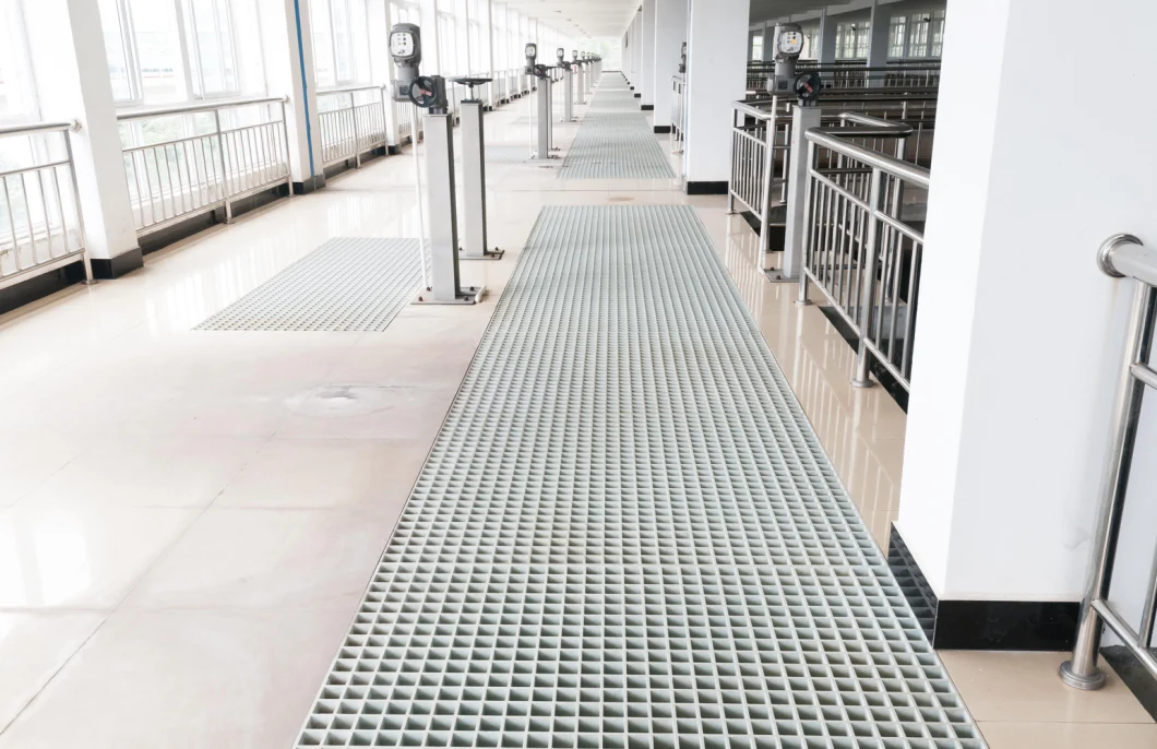 Building Material FRP GRP Anti-Slip Grit Fiberglass Mesh Pultruded Bar Grating